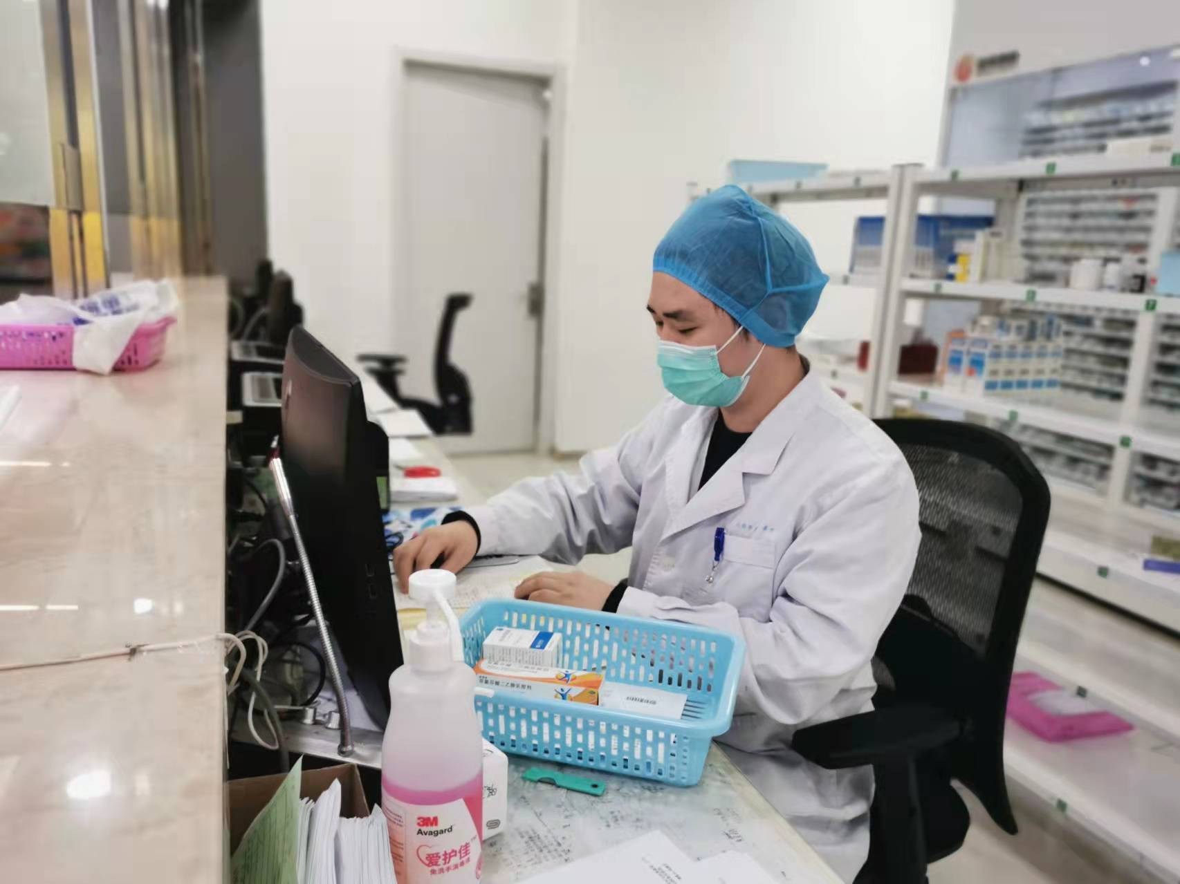 刘宝林.jpg 刘宝林.jpg